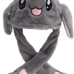 cappello con orecchie che si muovono