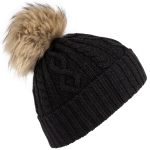 cappello con pon pon