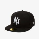 cappello nero uomo