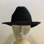 cappello nero uomo