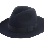 cappello uomo elegante