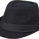 cappello uomo elegante