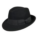 cappello uomo elegante